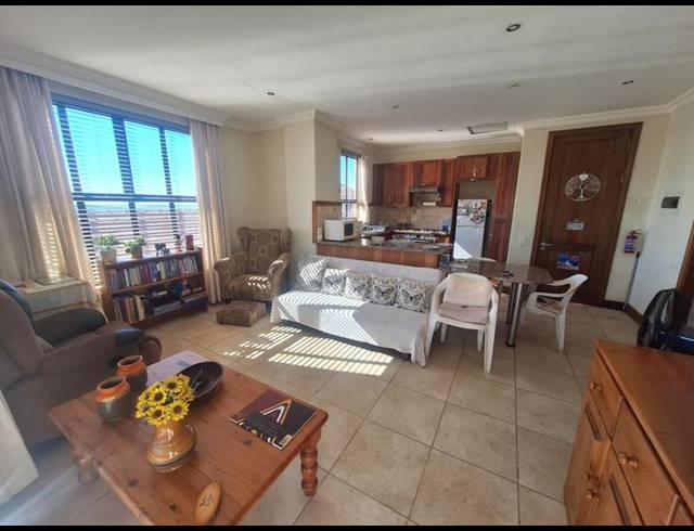1 BEDROOM APARTMENT FOR SALE IN NEWLANDS